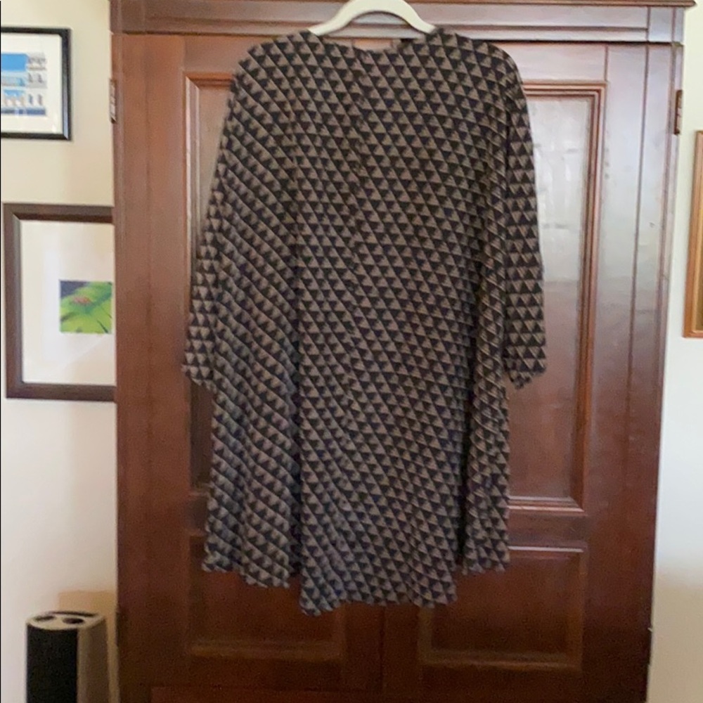 Cardigan - Picture 2 of 2